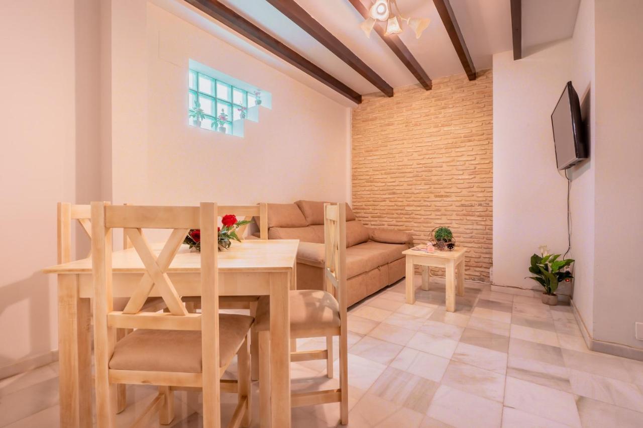 Precioso Apartamento En Triana Севилья Экстерьер фото