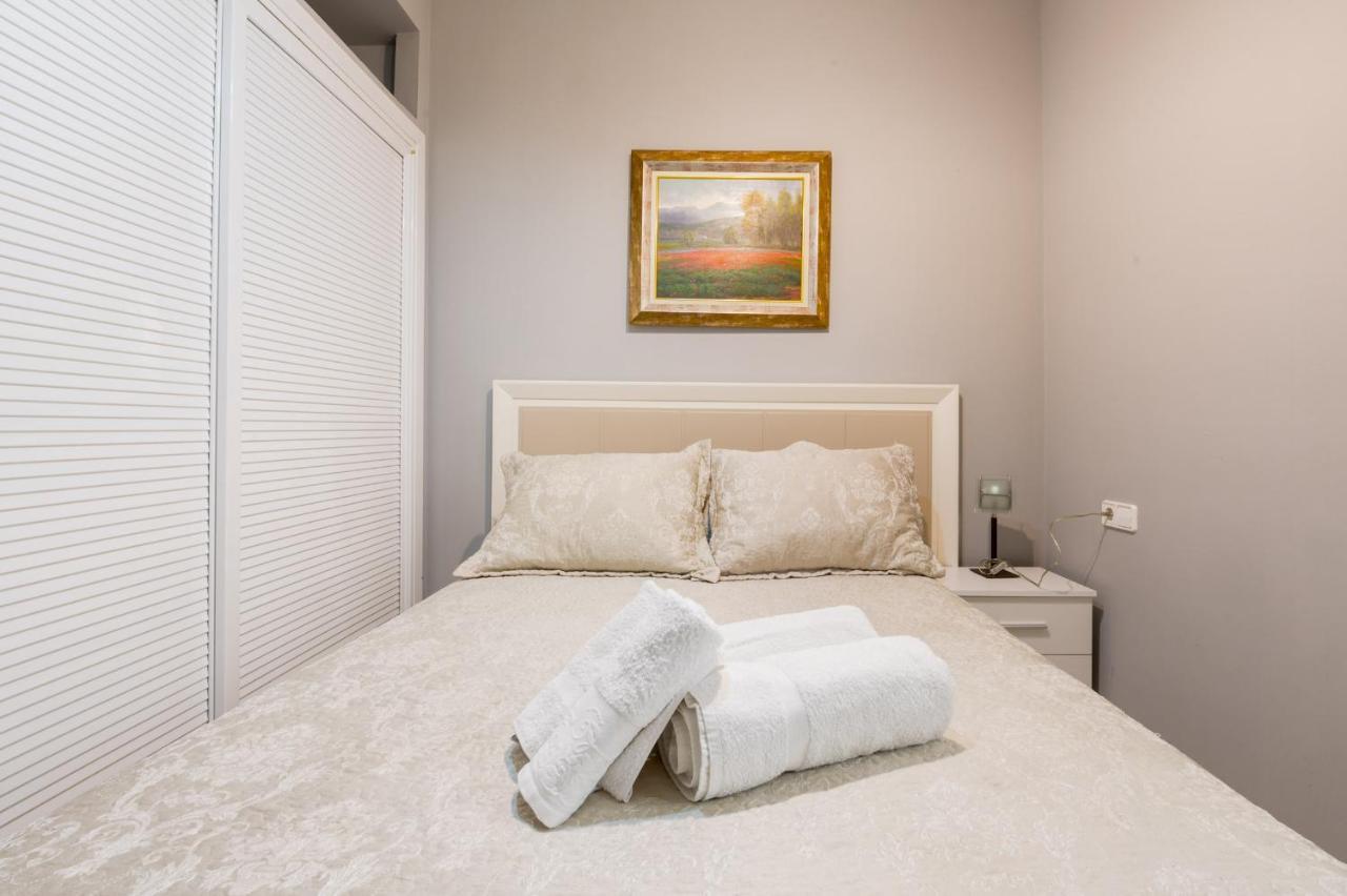 Precioso Apartamento En Triana Севилья Экстерьер фото