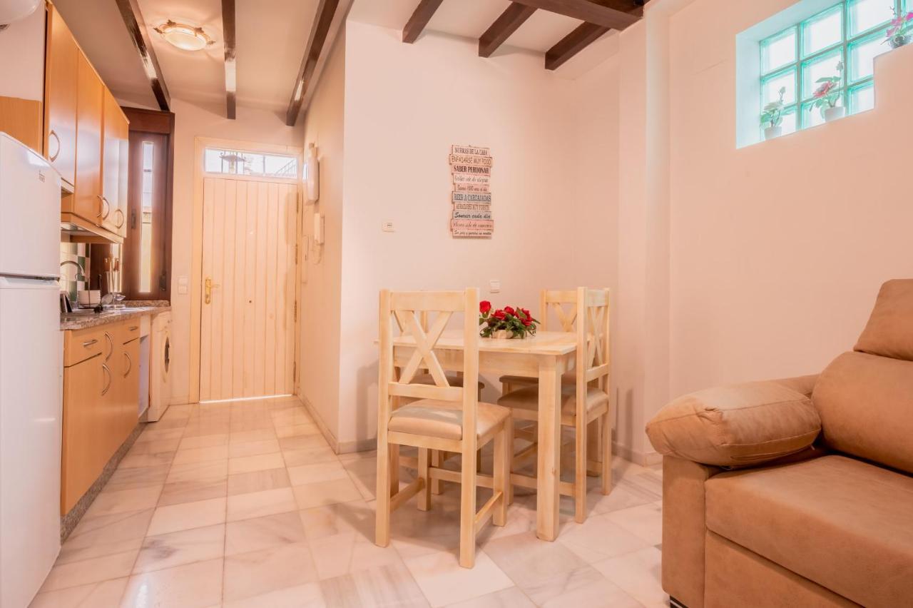 Precioso Apartamento En Triana Севилья Экстерьер фото